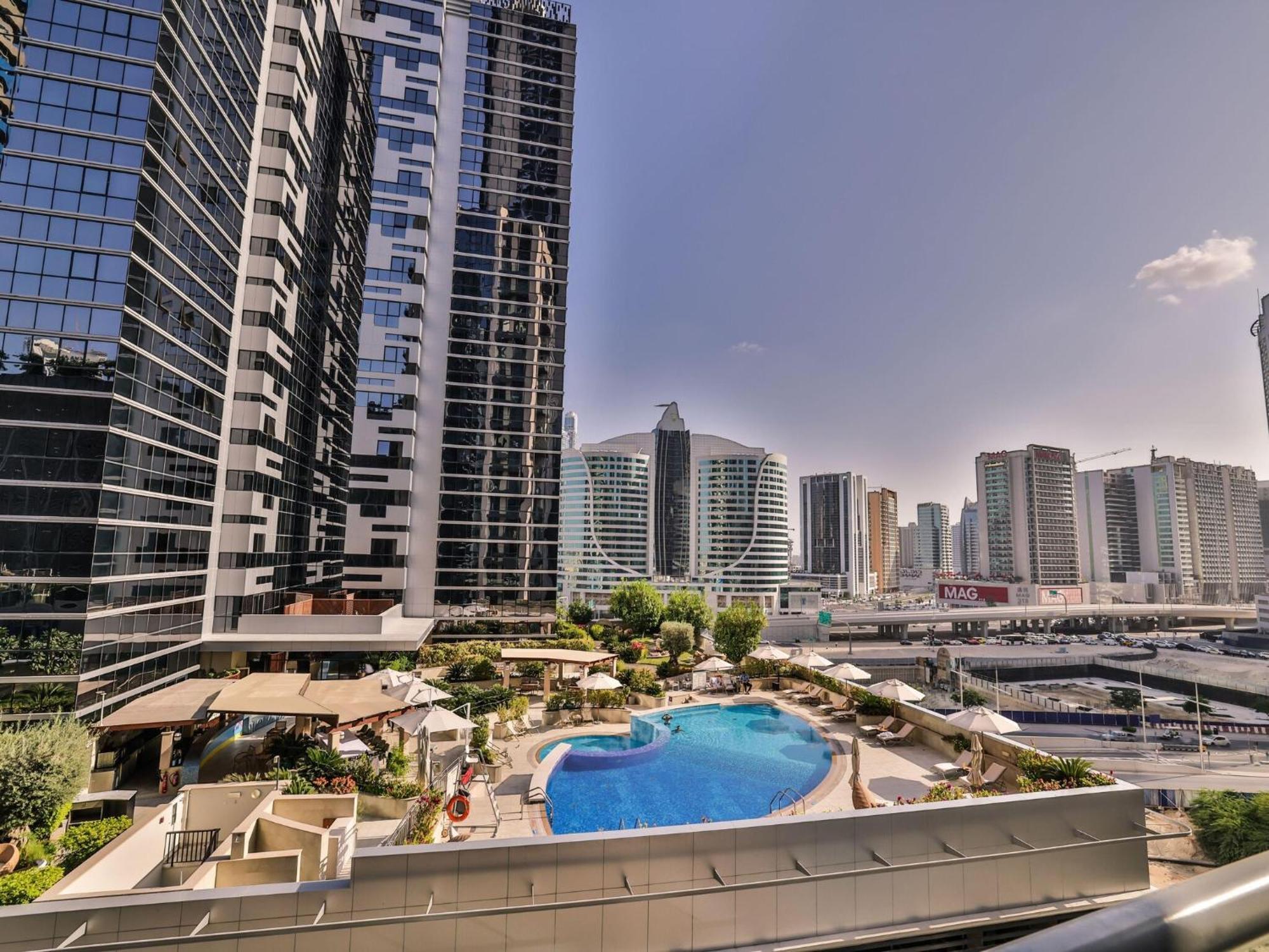 Luxe Apartments Near Dubai Mall Burj Khalifa Pool Gym Parking Εξωτερικό φωτογραφία